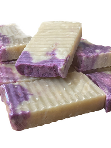 SEA MOSS GOLD SOAP WITH LAVENDER